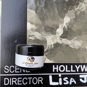 A Fashionable Affair Natural Hair Growth Cream by: Lisa Johnson 2 oz.